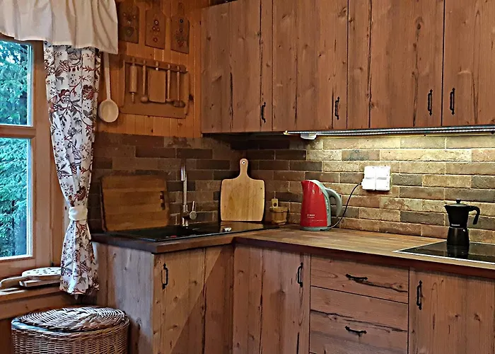 Dom Nad Potokiem * 扎沃亚